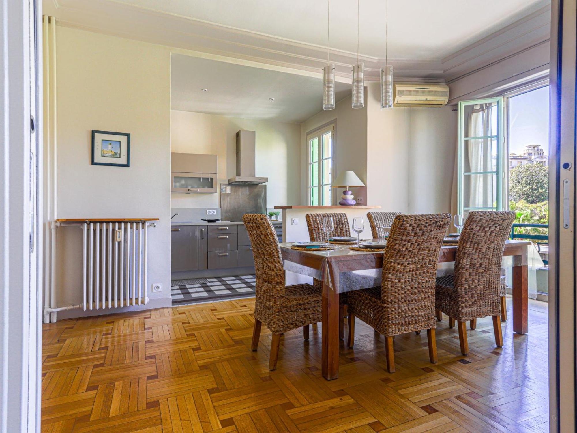 Apartment Le Victor Hugo By Interhome นีซ ภายนอก รูปภาพ